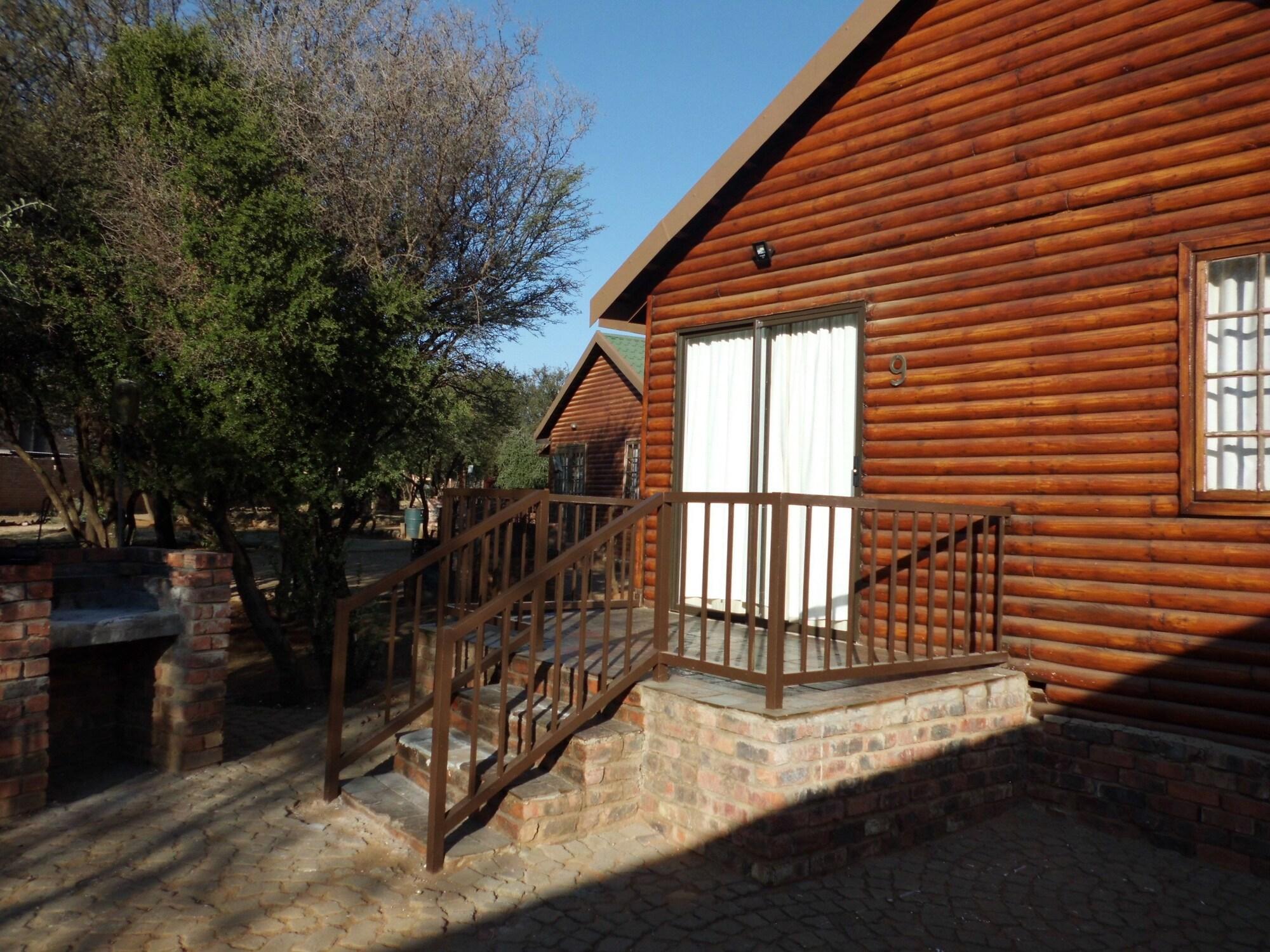 Bains Lodge Bloemfontein Bagian luar foto