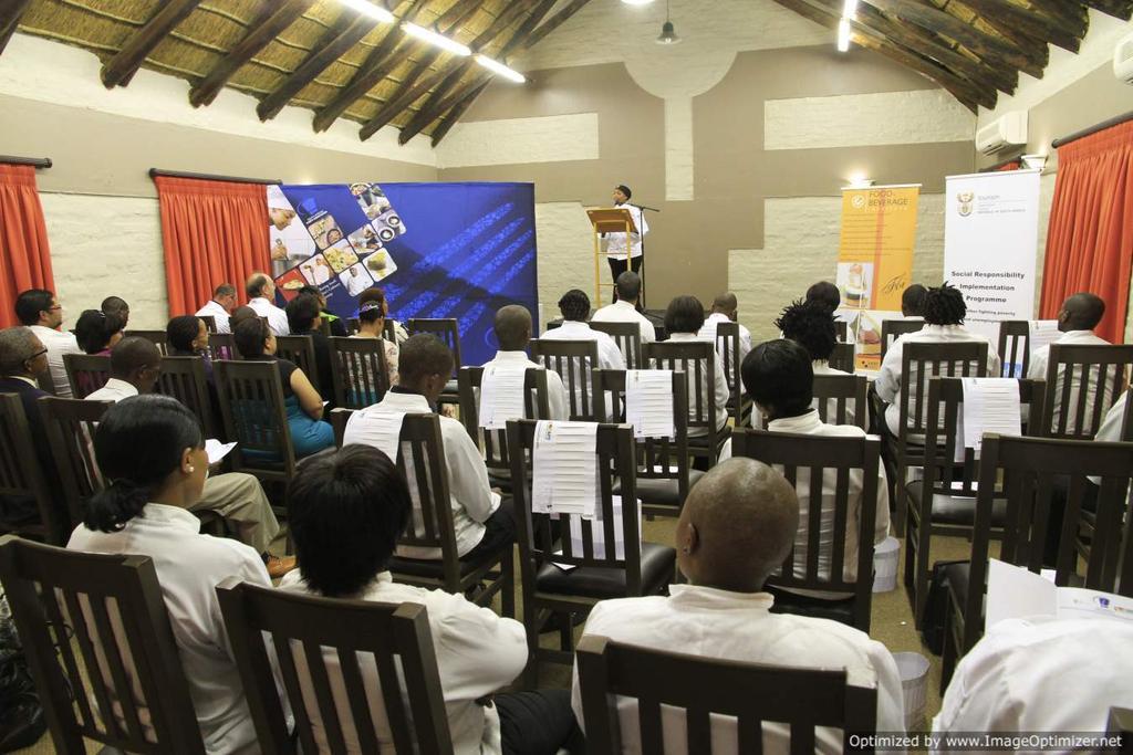 Bains Lodge Bloemfontein Bagian luar foto